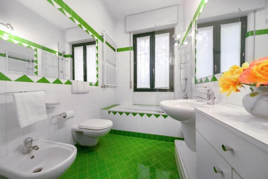 Contessa - Panoramic Villa Massino Visconti Екстер'єр фото